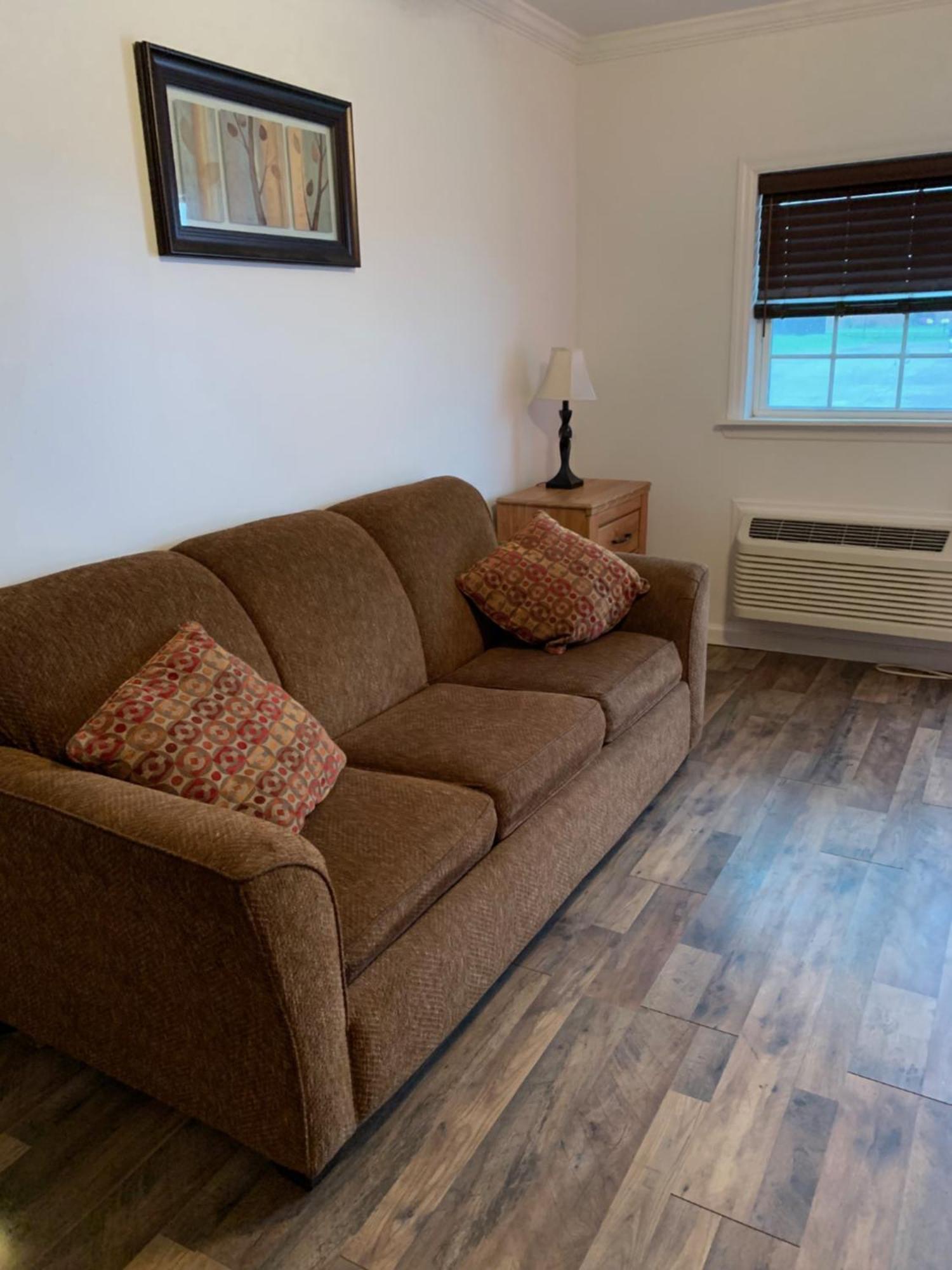Beverly Hills Inn Aberdeen Екстер'єр фото